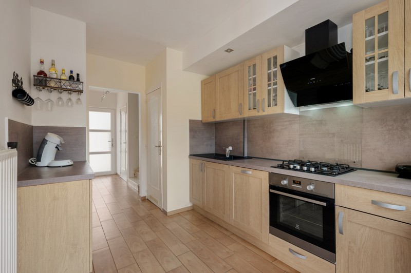 3553990